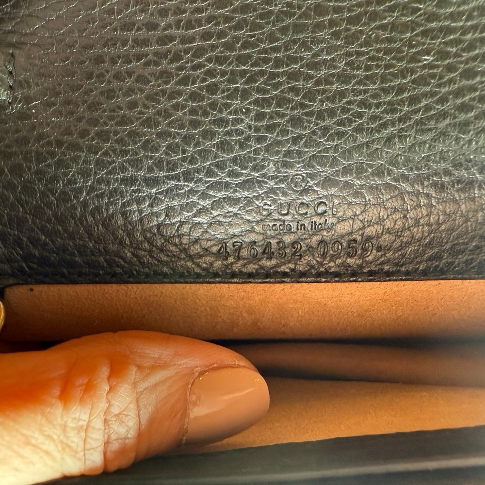 Gucci Dionysus mini bag in blk leather crystal closure crossbody shoulder clutch - Picture 11 of 15